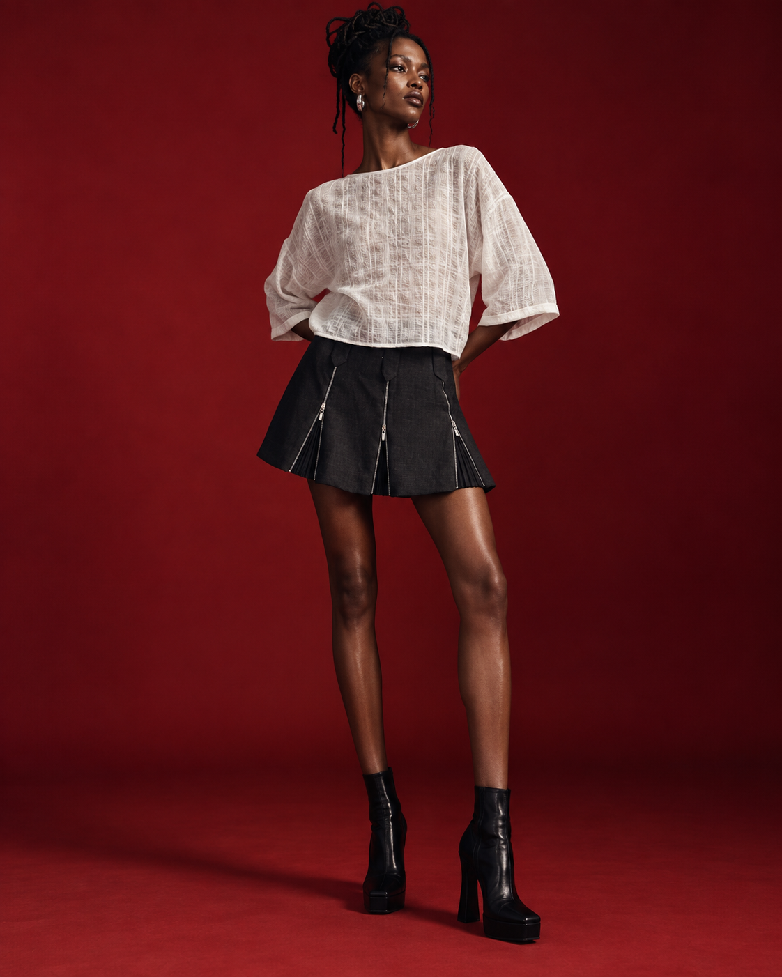 Blouse blanche à encolure bateau — silhouette portée — Daniel Baud